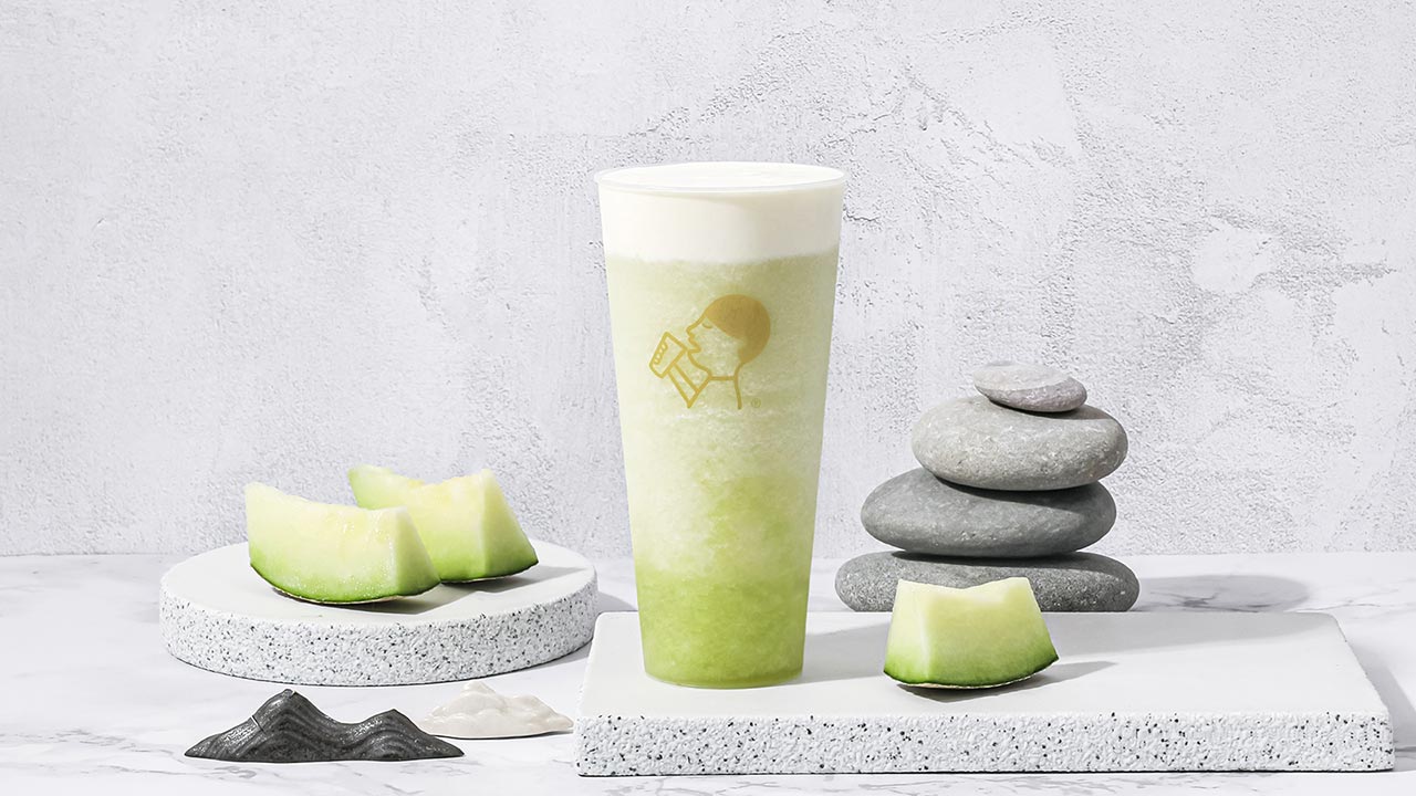 救命！喜茶的新品广告土得我无法自拔