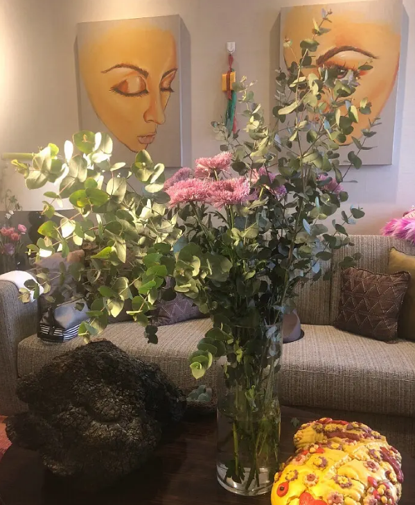 瞒不住了，娱乐圈这些人之前比我还社畜！