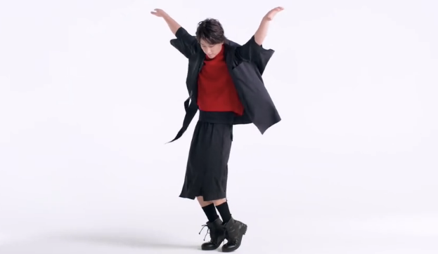 资生堂×黄轩：文质彬彬VS妩媚妖娆，你倾心于哪个他？