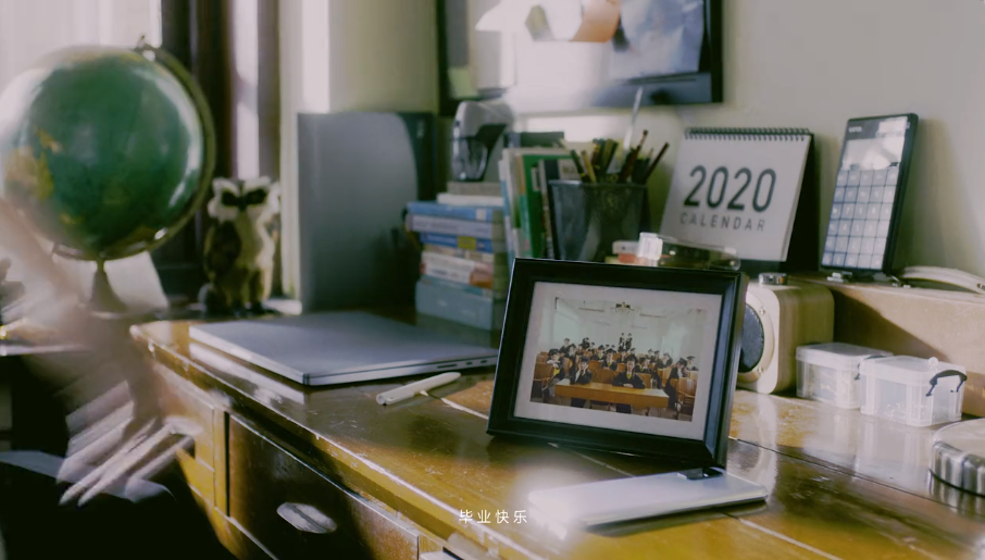 小米手机致敬2020毕业生：好好说再见