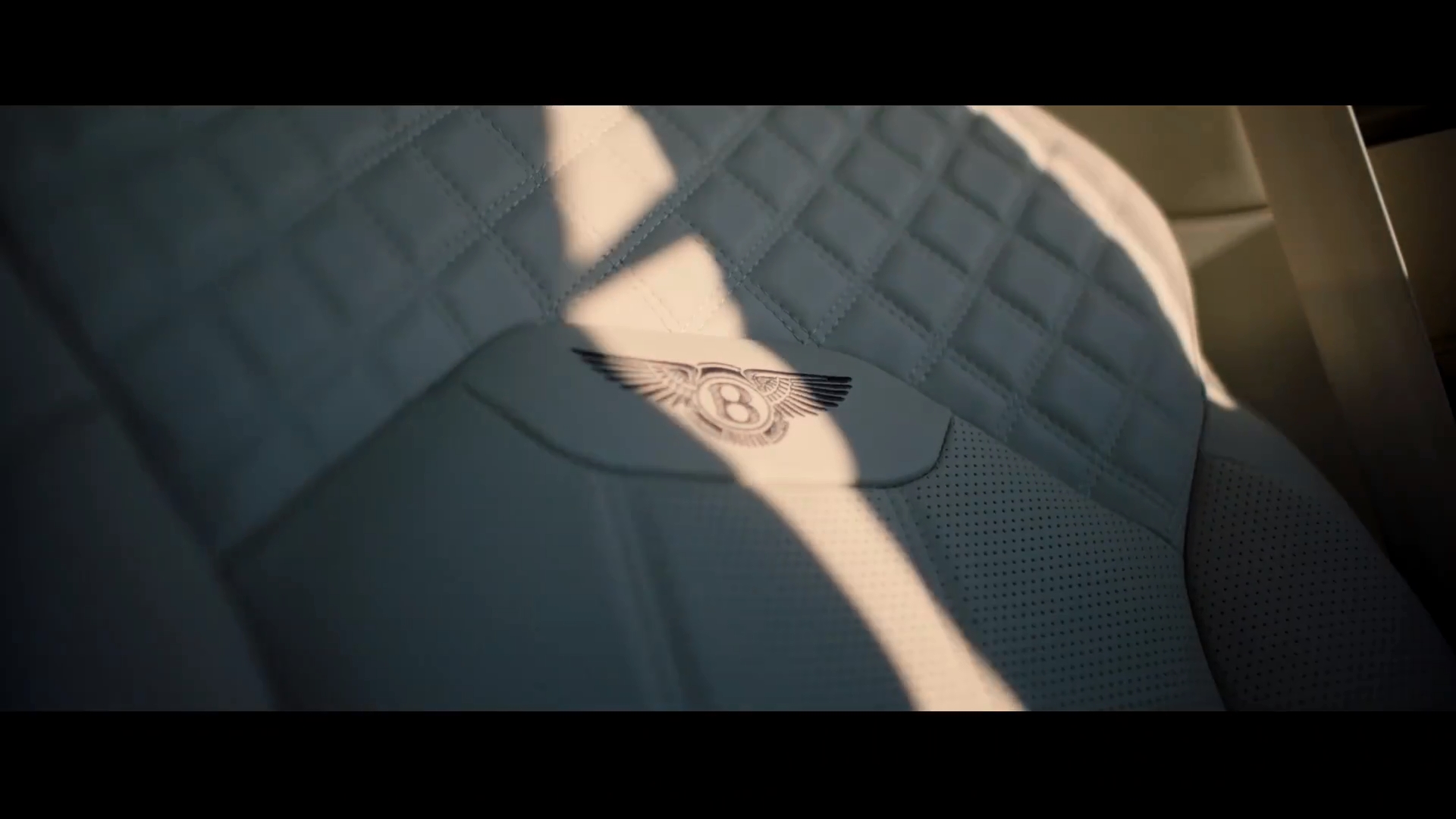 宾利发布新添越广告大片，为你开启非凡之旅！