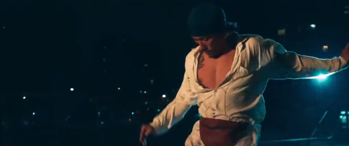 别看背面，看正面！这支运动风的药品广告超燃超给力！