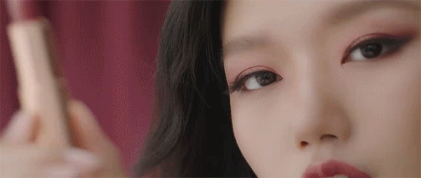 Charlotte Tilbury×任嘉伦：在治愈秘境里遇见心动