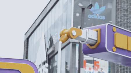 天猫国际“任性航班”：跟着黑猫机长开启全球新发现