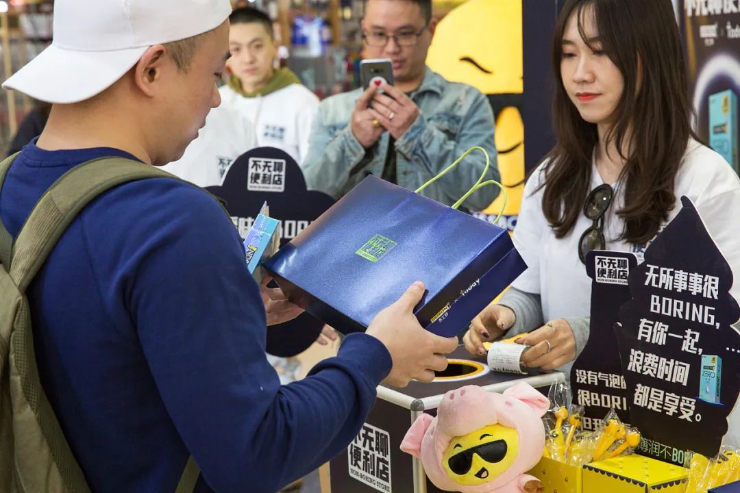 在武汉，怎么开一家能抗衡北上广的广告公司？