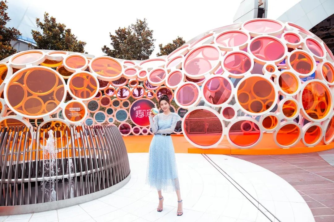 美年达彩虹趣泡：奇妙彩虹，趣泡一夏