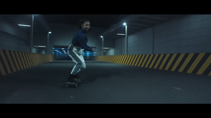 沃尔沃×五条人：管他怎么跑，跑就对了！