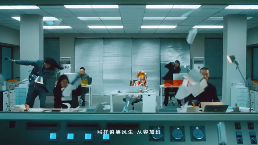 李雪琴&黄龄联合创业，解锁美的无风感空调