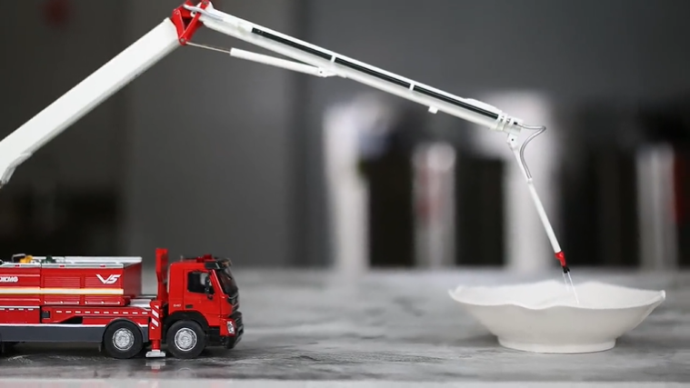 徐工集团定格动画：挖掘机来给你包汤圆