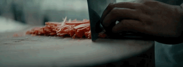 民生信用卡：先吃饭吧，一切都会好的！