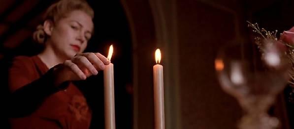 摄影师如何利用烛光布光？