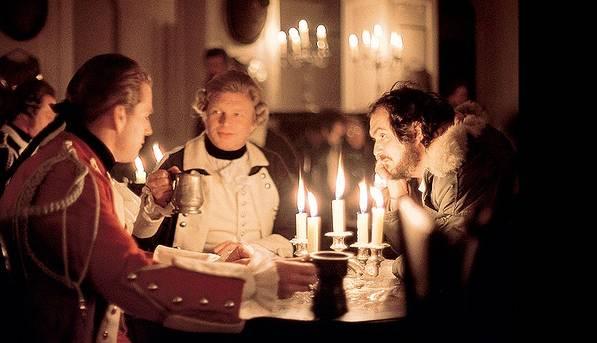 摄影师如何利用烛光布光？