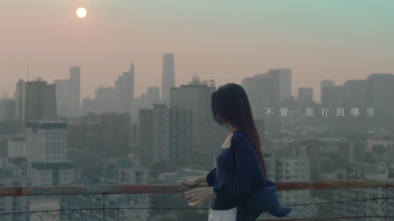 作家七堇年人物纪录片 《黄昏收集者》